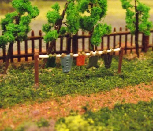 N Scale Clothes line, Tracy's T-Track module, Jan 2011