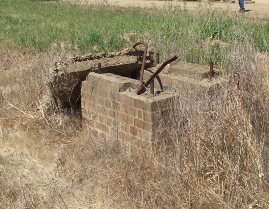 Brocklesby remains - maybe a signal foundation? (Corowa branch) Oct 2015