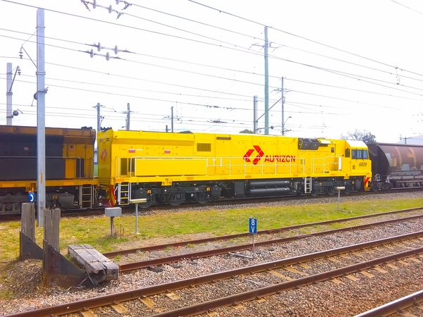 Southbound Aurizon coal train (2 of 3), Broadmeadow, 2019-03-13
